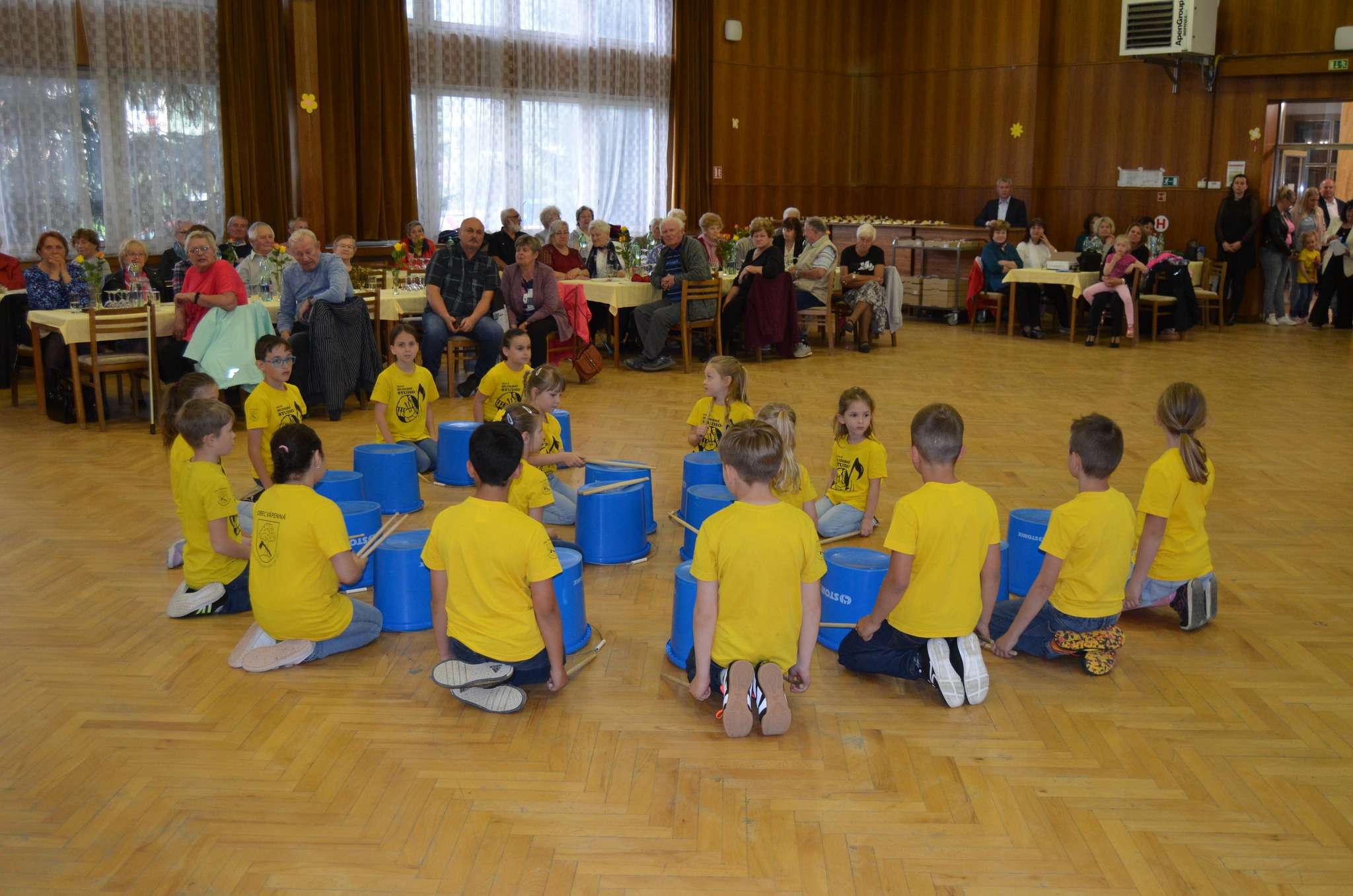 Vystoupení našich žáků na Tradičním setkání seniorů