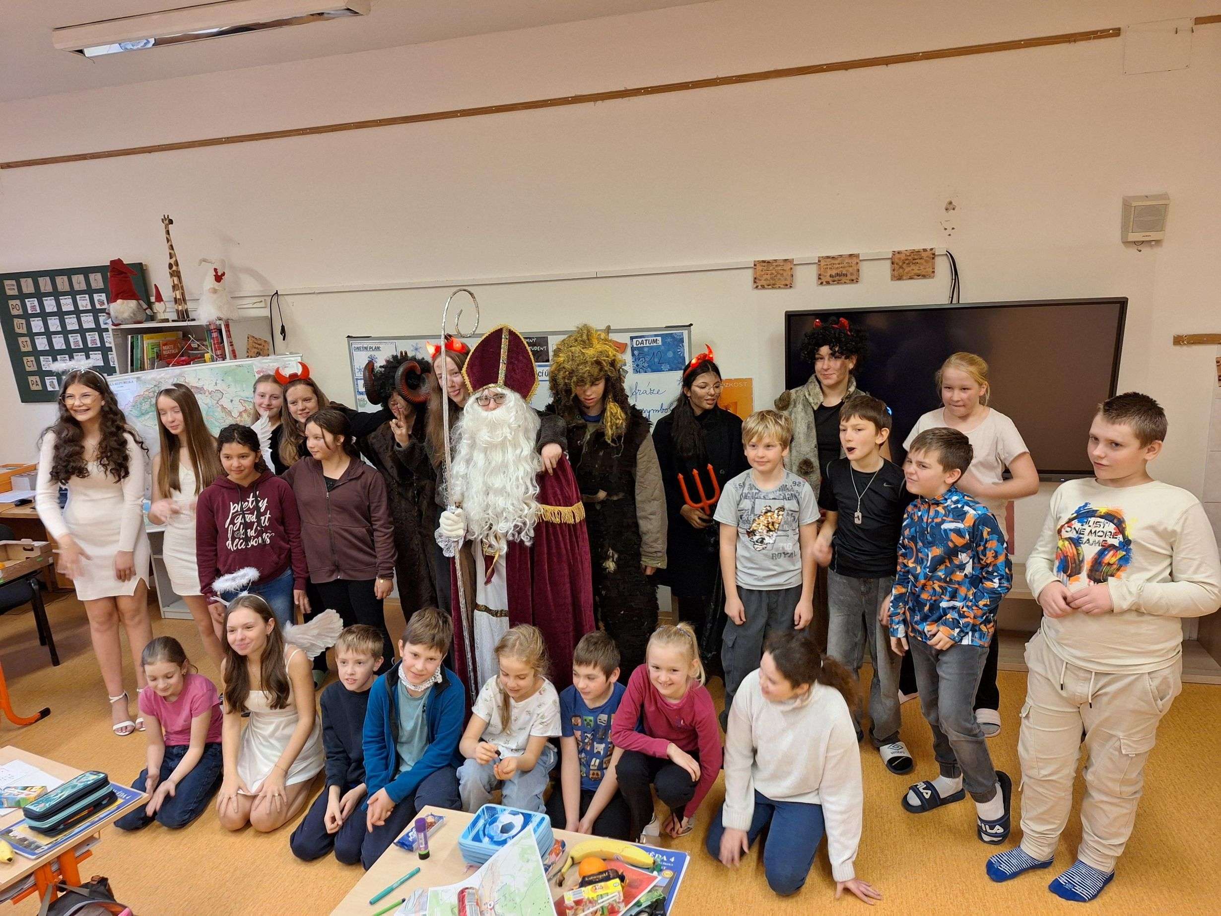 Mikuláš ve škole
