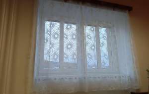 Záclony do družiny